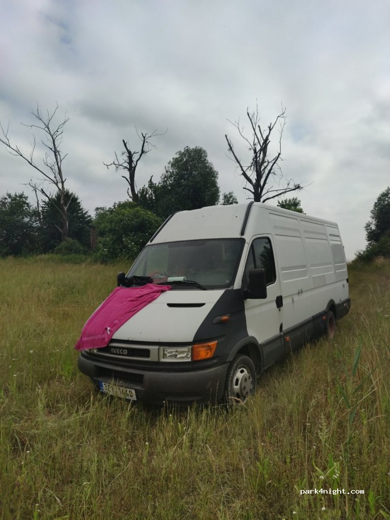 (779 00) Krčmaň - — foto