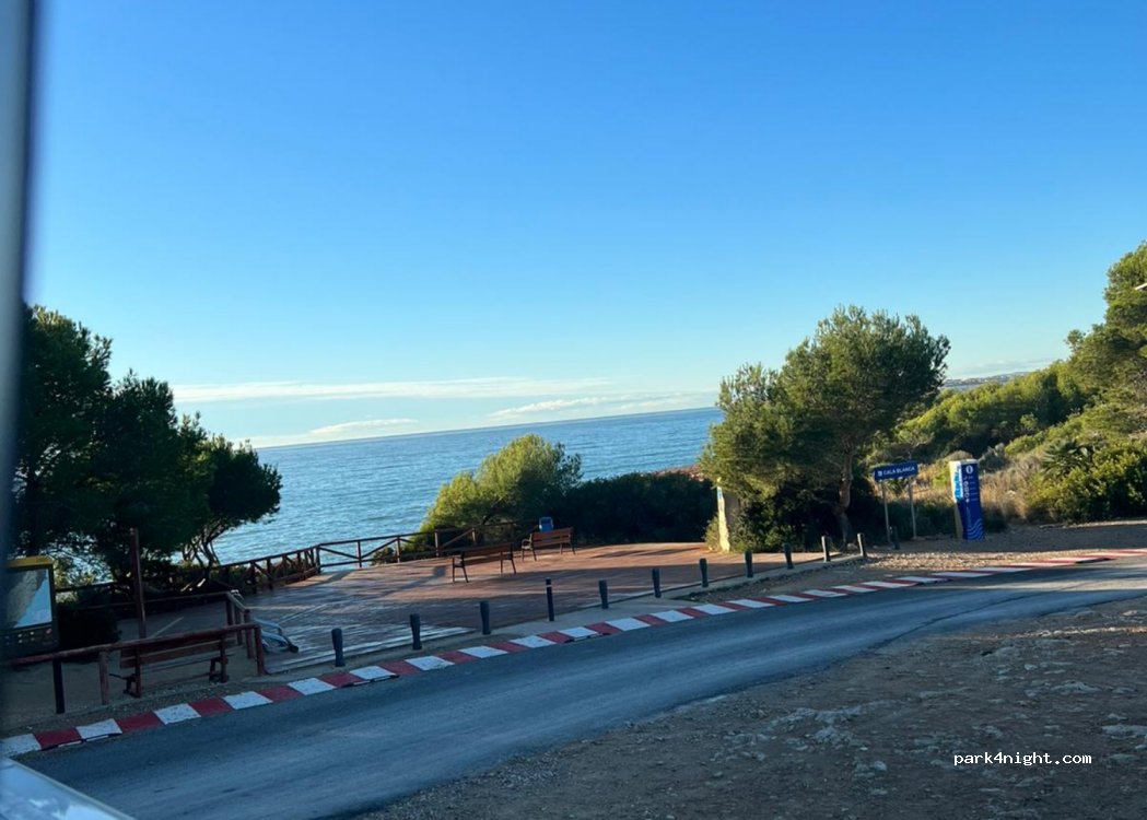 (12579) Alcalà de Xivert - 208 Plaça Poligono 13 — foto