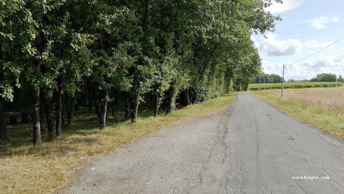 (17520) Germignac - 96 Route de Chez Poussard — foto 3