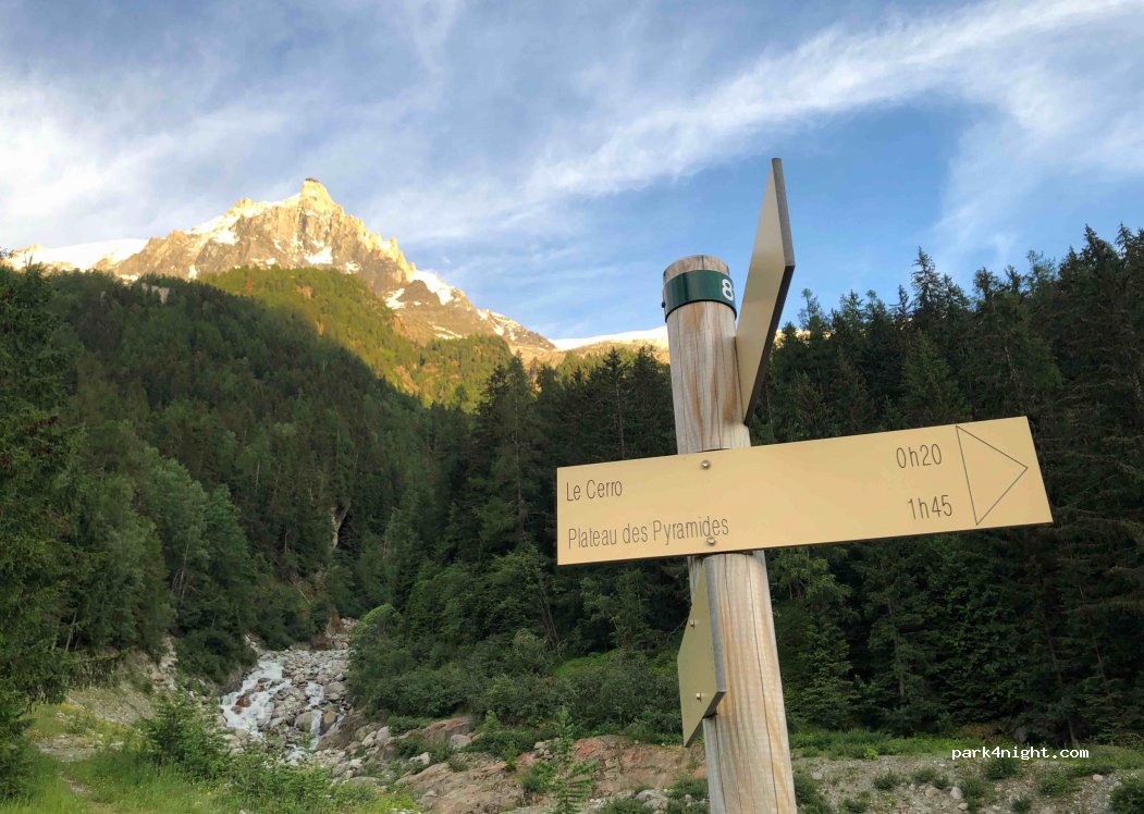 (74400) Chamonix-Mont-Blanc - Chemin du Glacier — foto