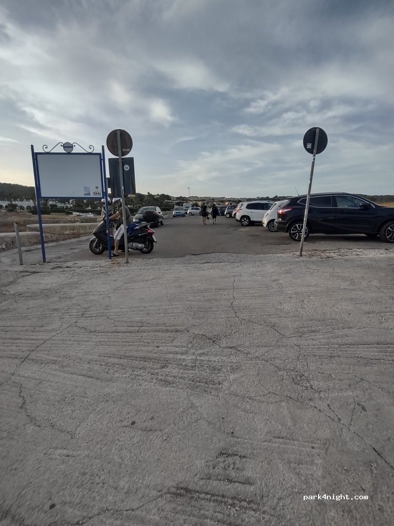 (73020) Santa Cesarea Terme - Porto Miggiano — foto 2