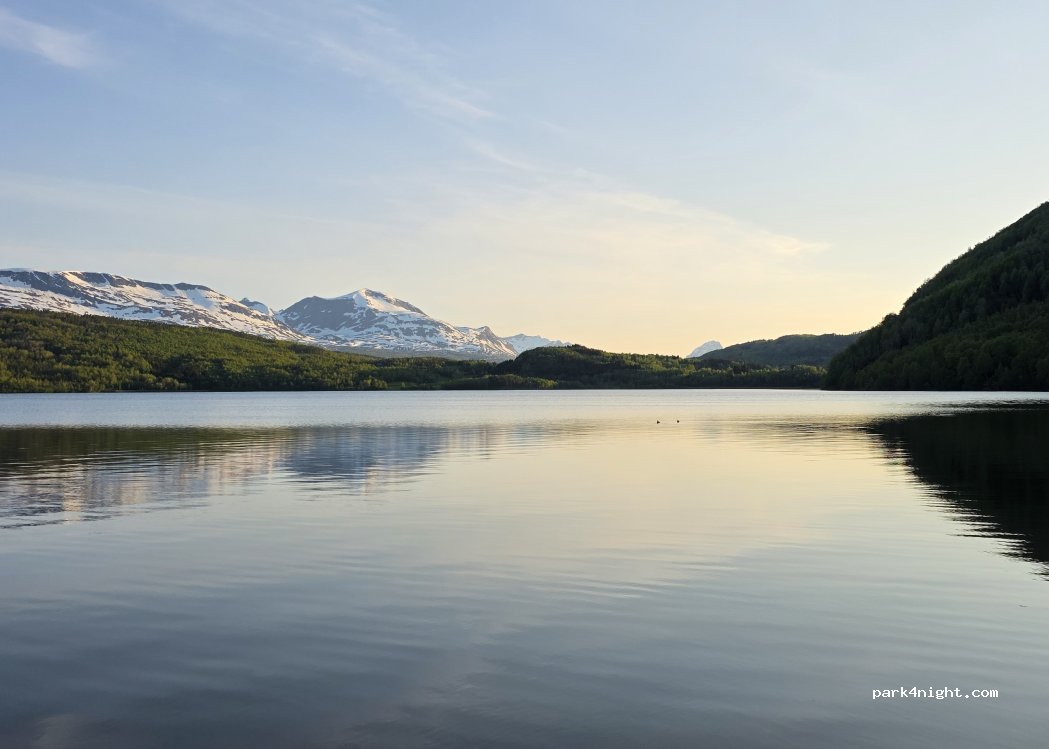 Elvenes Wildcamp — foto 3