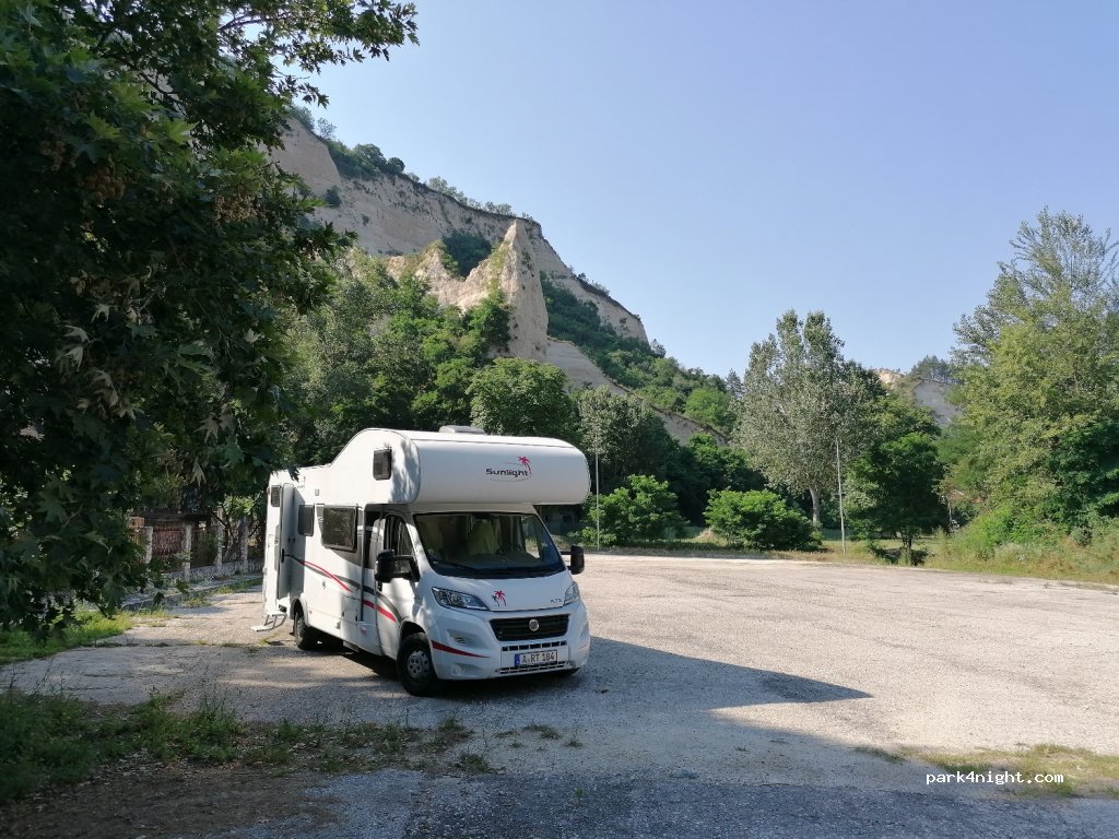 (2820) Melnik - 109 — foto