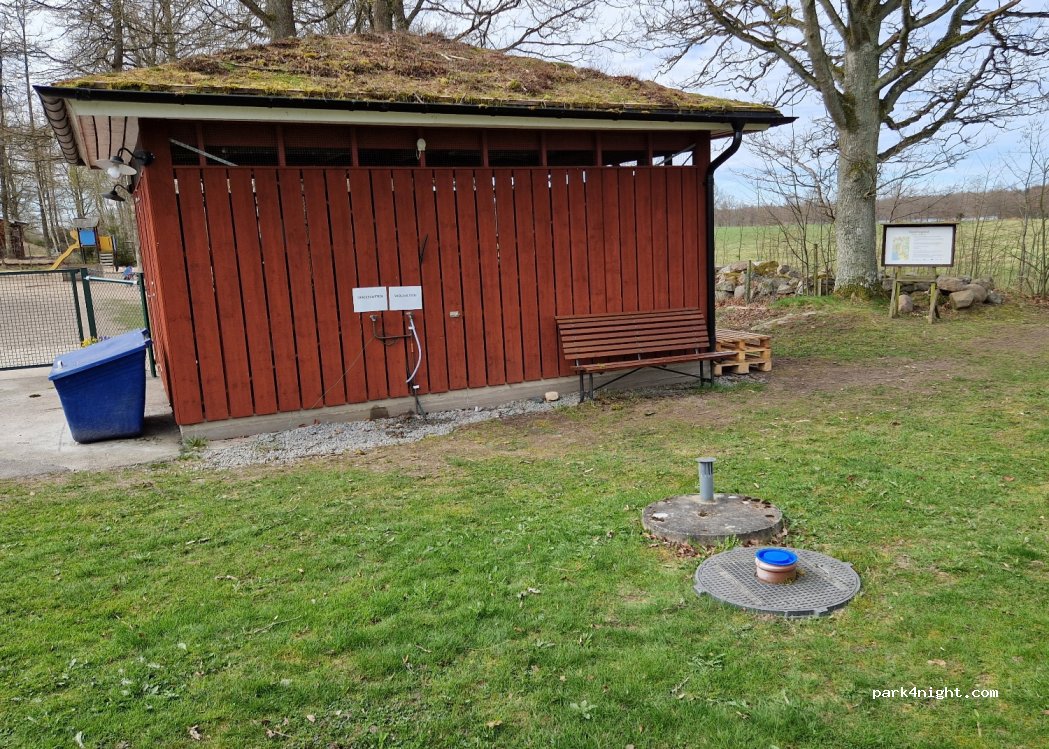 (355 96) Kalvsvik - Unnamed Road — foto 4