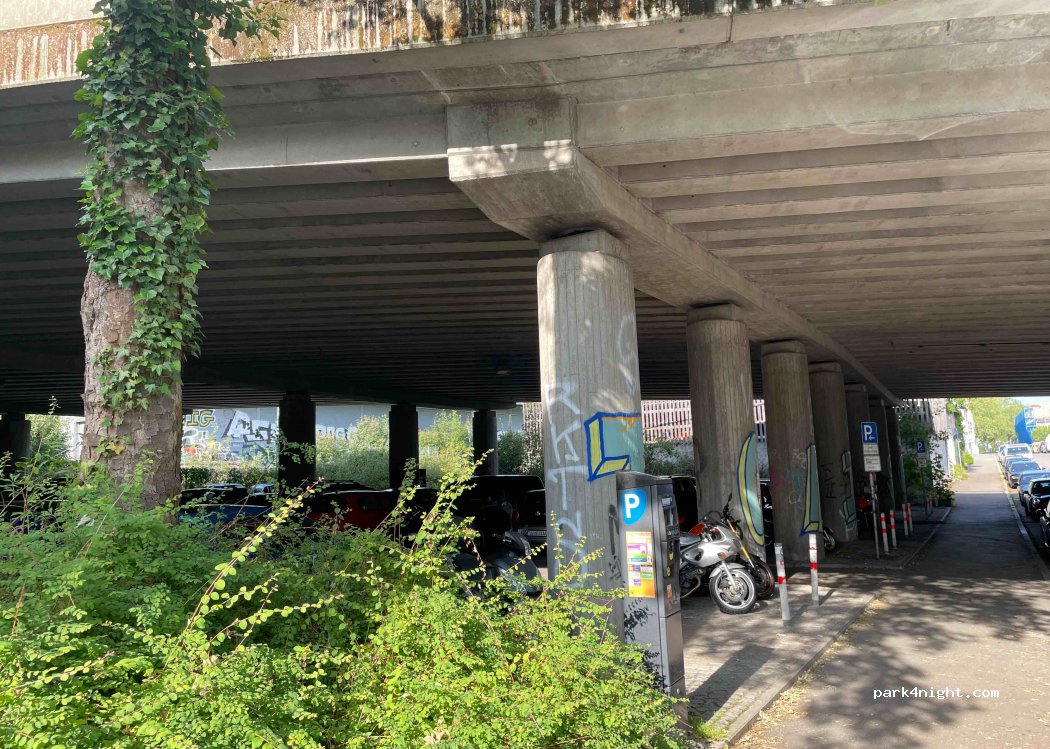 (72070) Tübingen - 61A Schleifmühleweg — foto