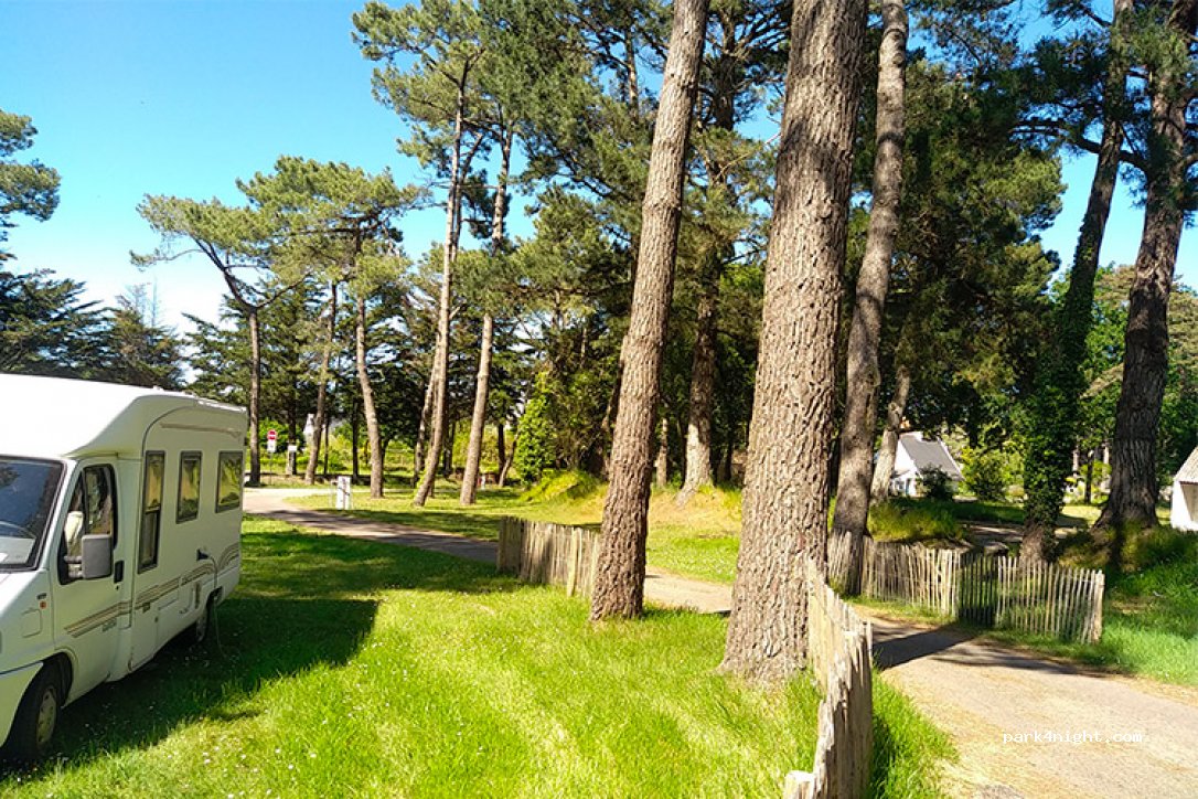 Aire de camping-cars le Guen — foto