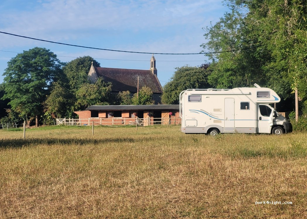 Church Farm — foto 2
