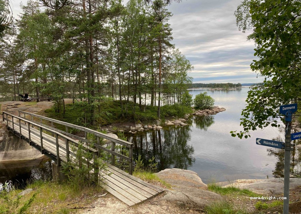 (670 20) - 3 Västby Dammarna — foto 2