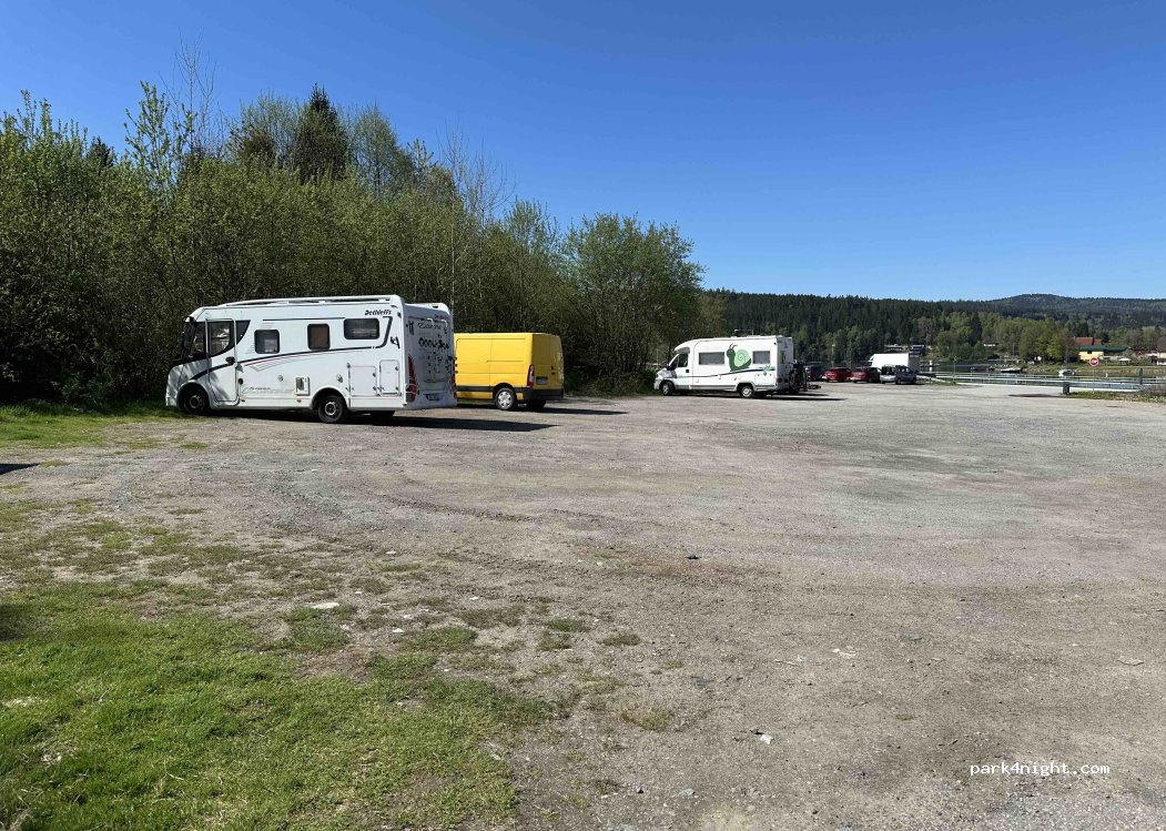 (382 79) Frymburk - — foto 3