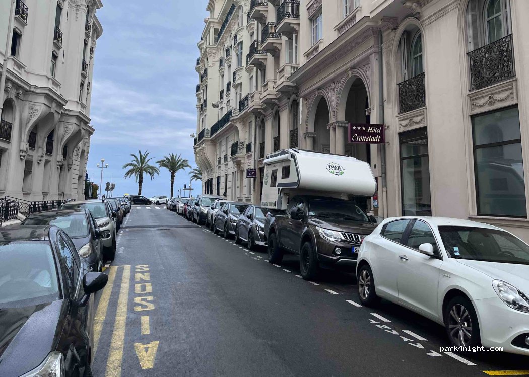 (06000) Nice - 82 Rue du Maréchal Joffre — foto