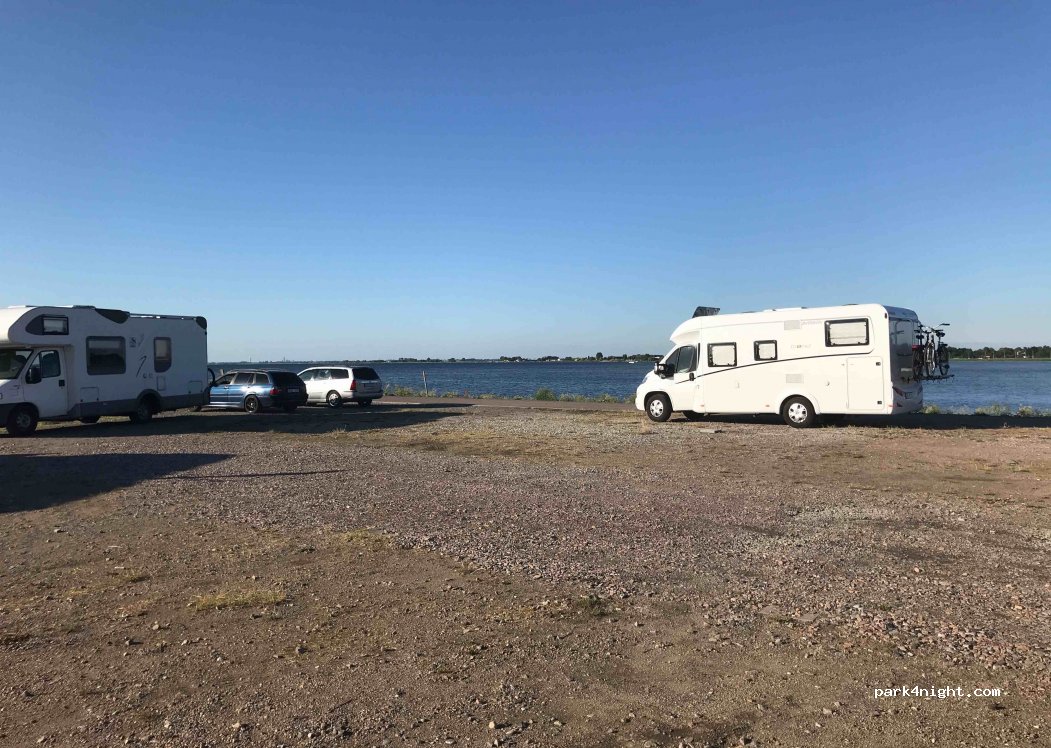 (236 38) Höllviken - 2 Östra Hamnplan — foto 2