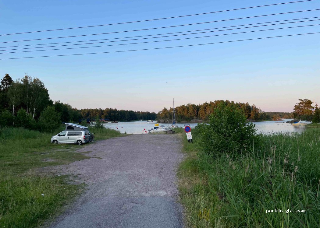 (742 43) - 14 Kavarövägen — foto 2