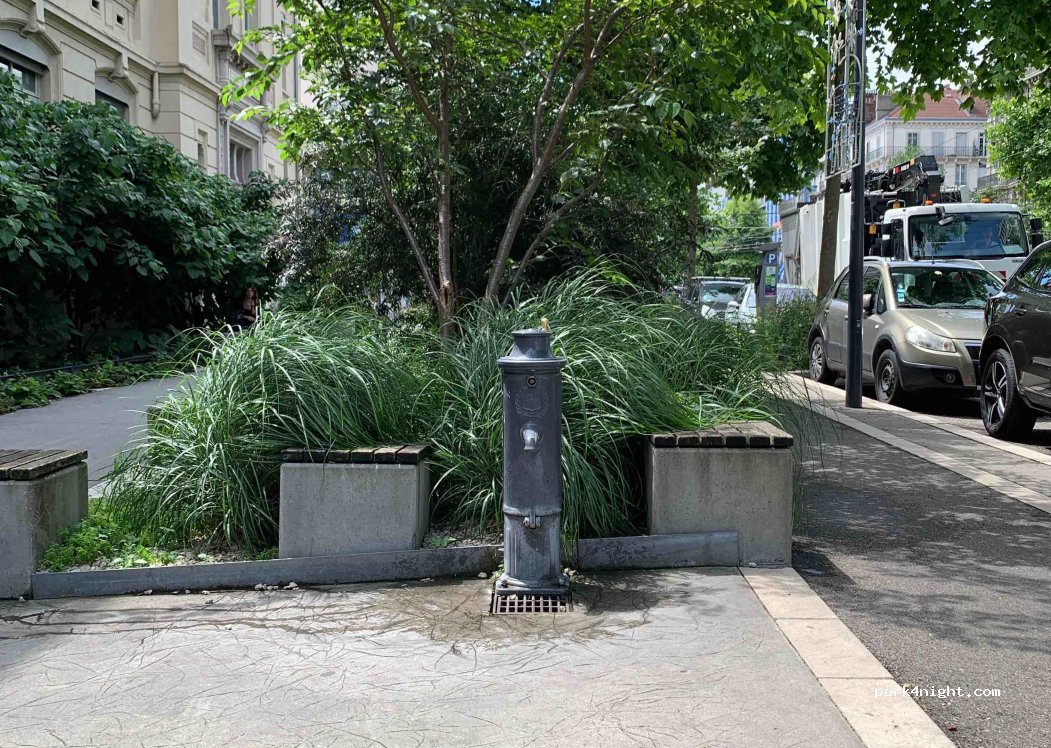 (38000) Grenoble - 2 Rue Jay — foto