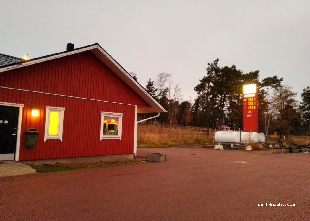 () - 2190-2208 Hammarlandsvägen — foto 2