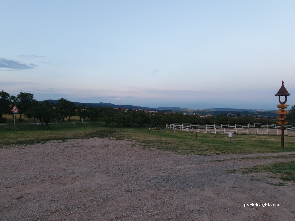 (696 31) Bukovany - 4301 — foto 2