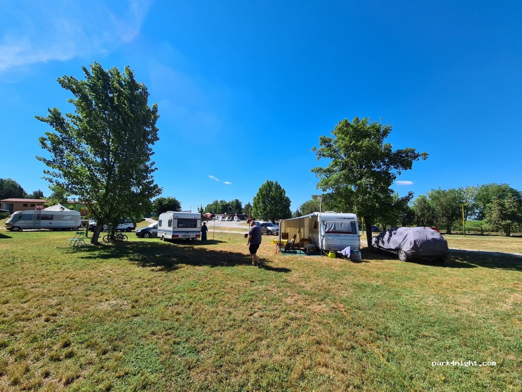 Camping Topoľníky — foto 2