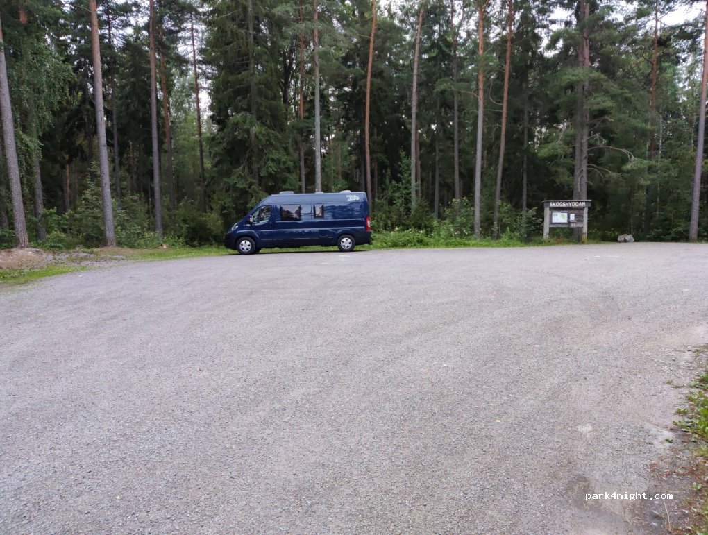 (755 91) Uppsala - 12 Dalby-tuna Skogshyddan — foto