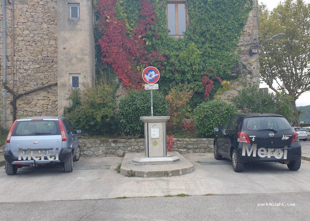 Aire de camping-car Aubenas — foto 4