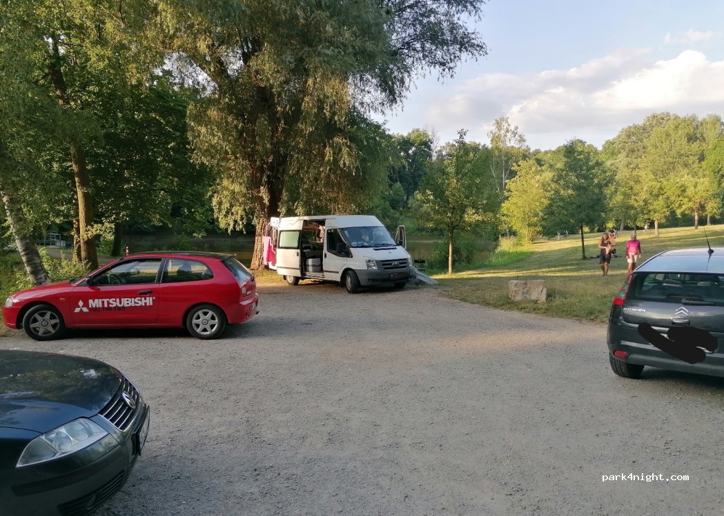 (397 01) Písek - 9 Lesní — foto 3
