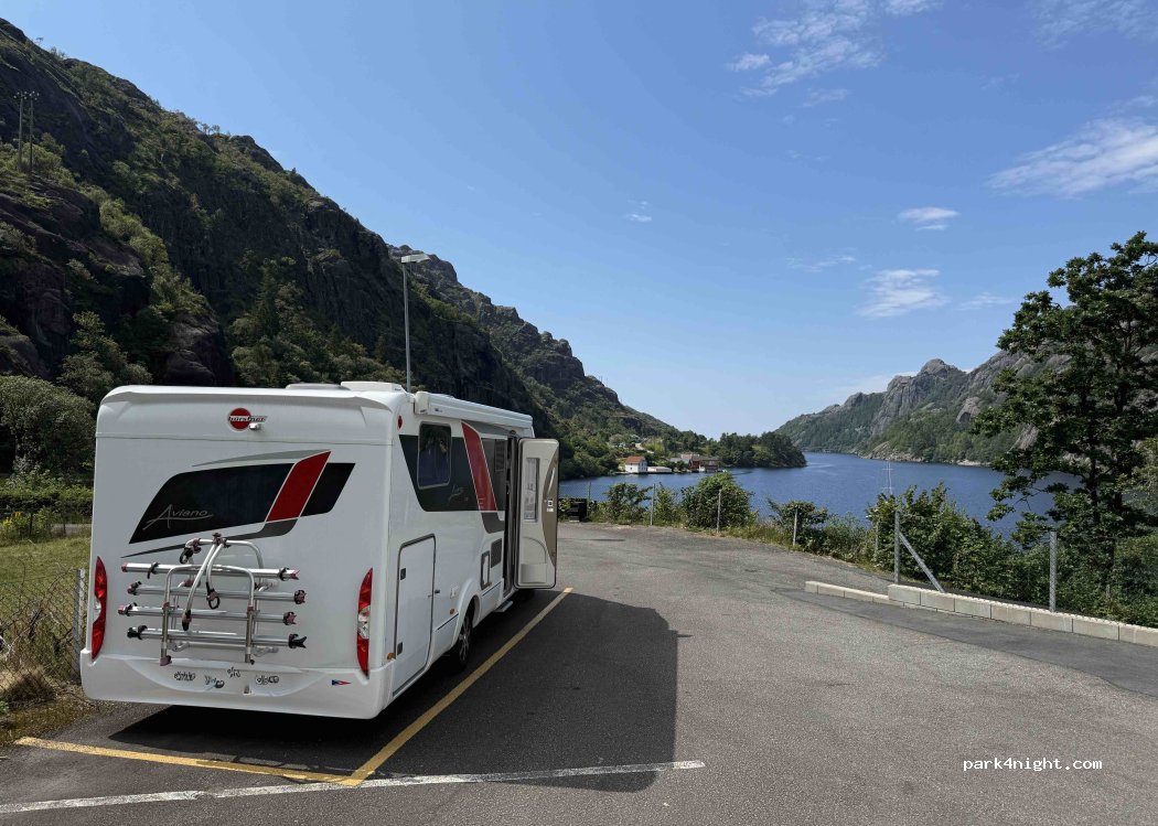 Brufjell Hostel & Parking — foto 5
