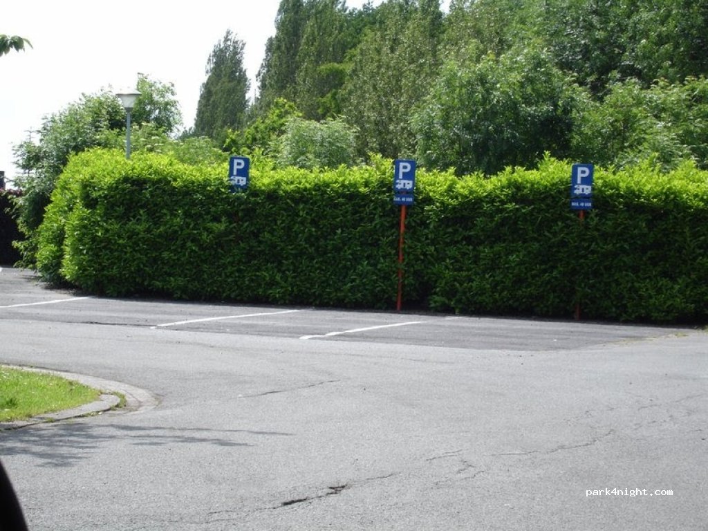 (8211) Zedelgem - 37 Sint-Aarnoutstraat — foto 3