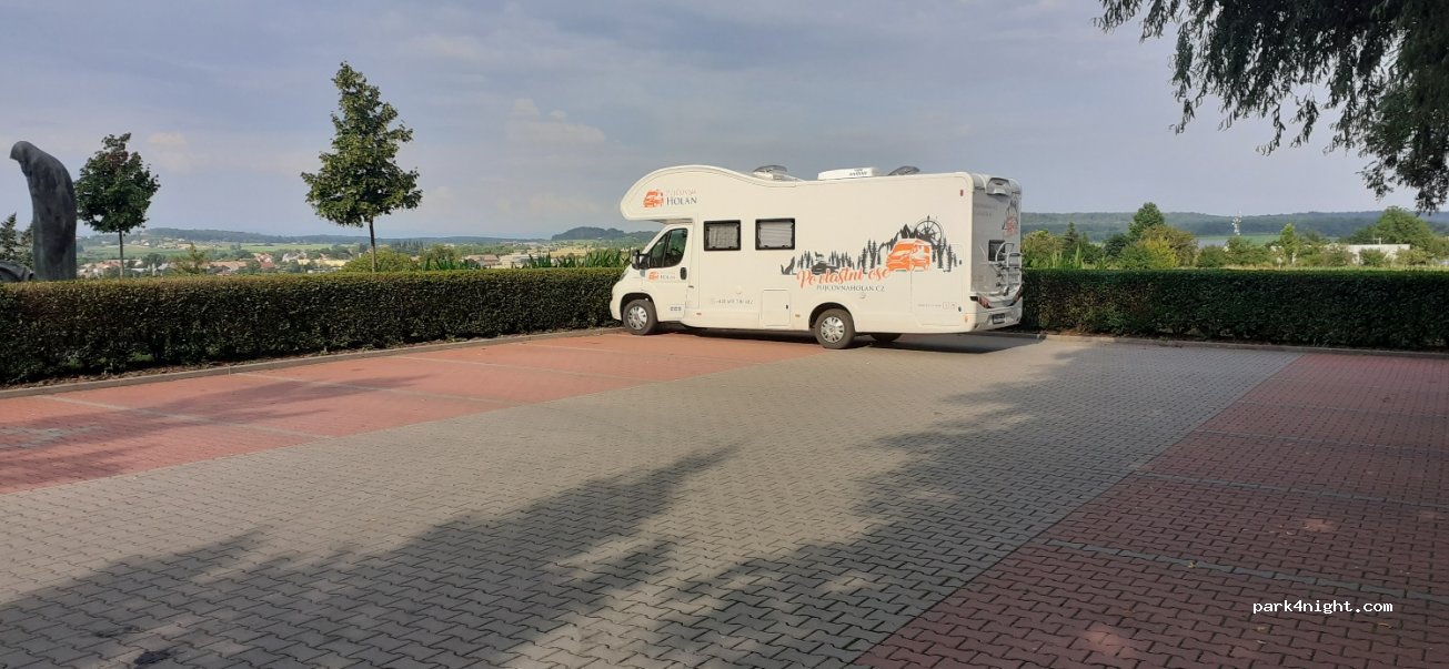 (534 01) Holice - 1126 Vysokomýtská — foto