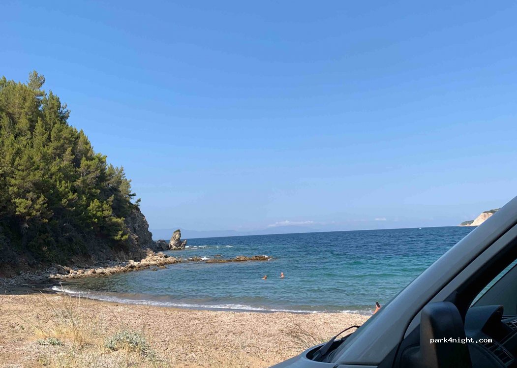 (340 10) Νηλέας - Unnamed Road — foto 2