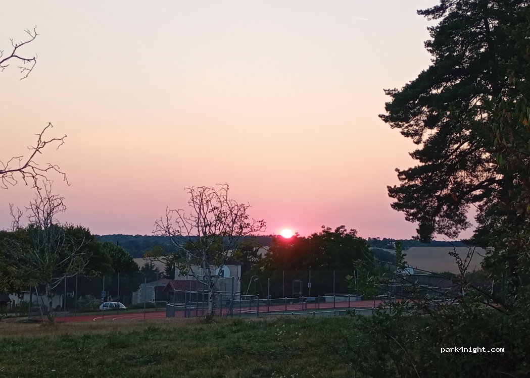 (24750) Cornille - 8 Colombier Verdiller — foto 3