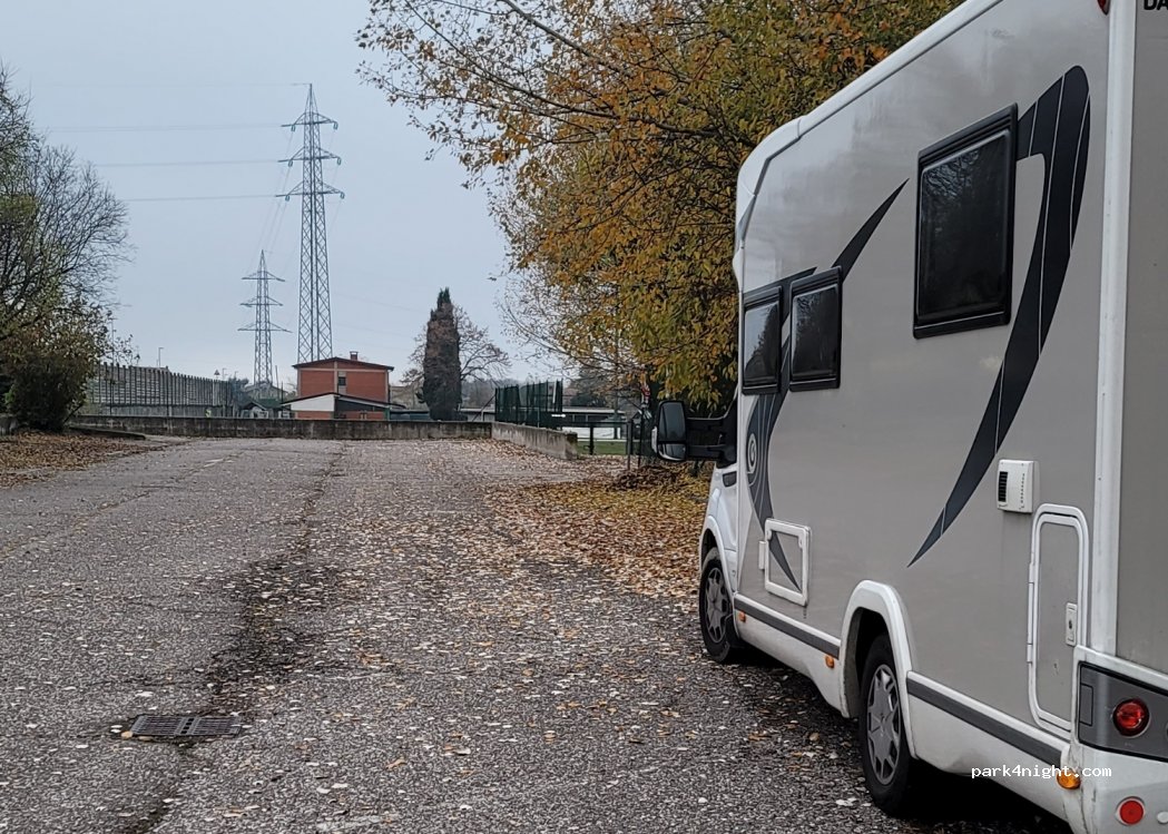 (37139) Verona - 18 Via Friuli — foto 2