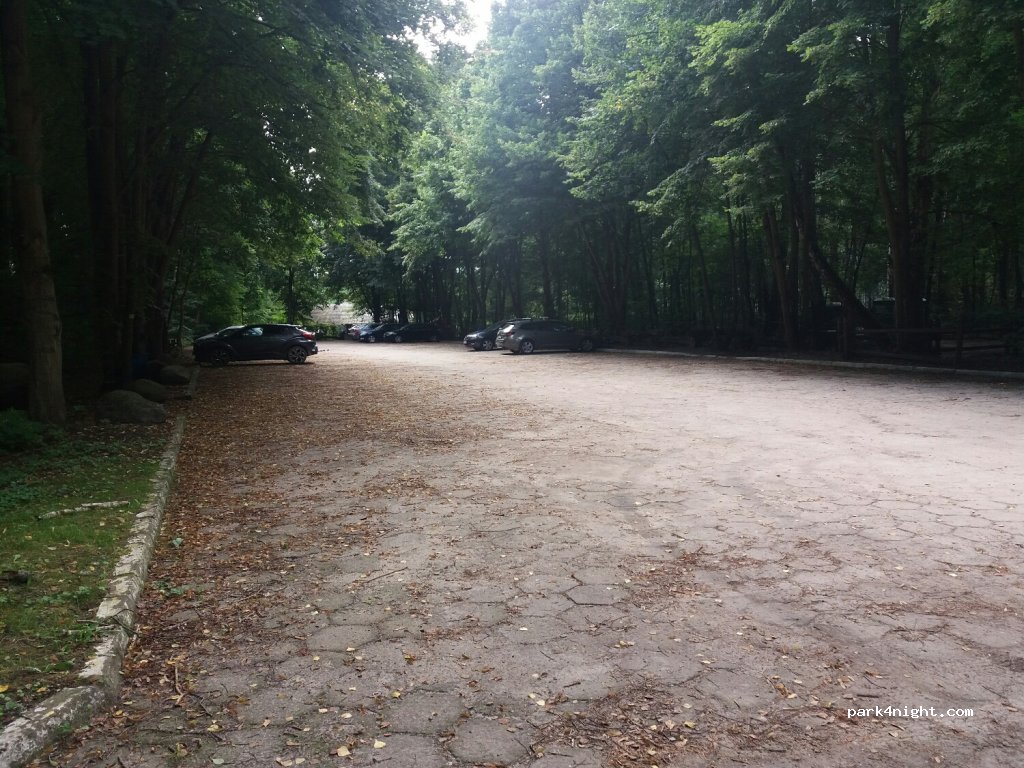 (05-510) Chylice - Unnamed Road — foto