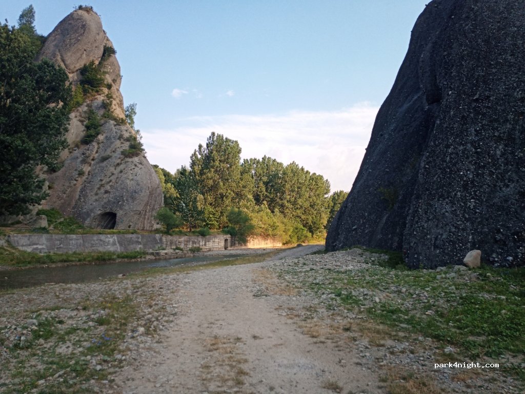 () Lunca Mare - — foto 2