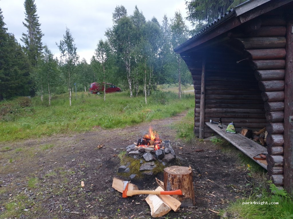 (910 88) Saxnäs - Unnamed Road — foto 2