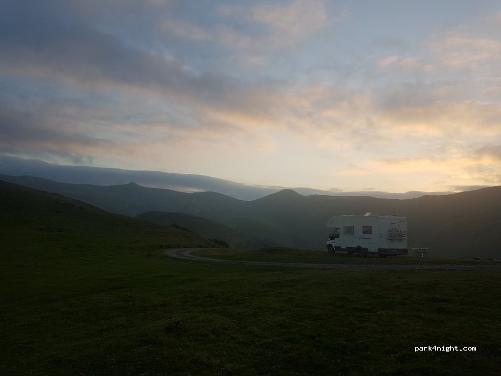 (64220) Saint-Michel - Unnamed Road — foto