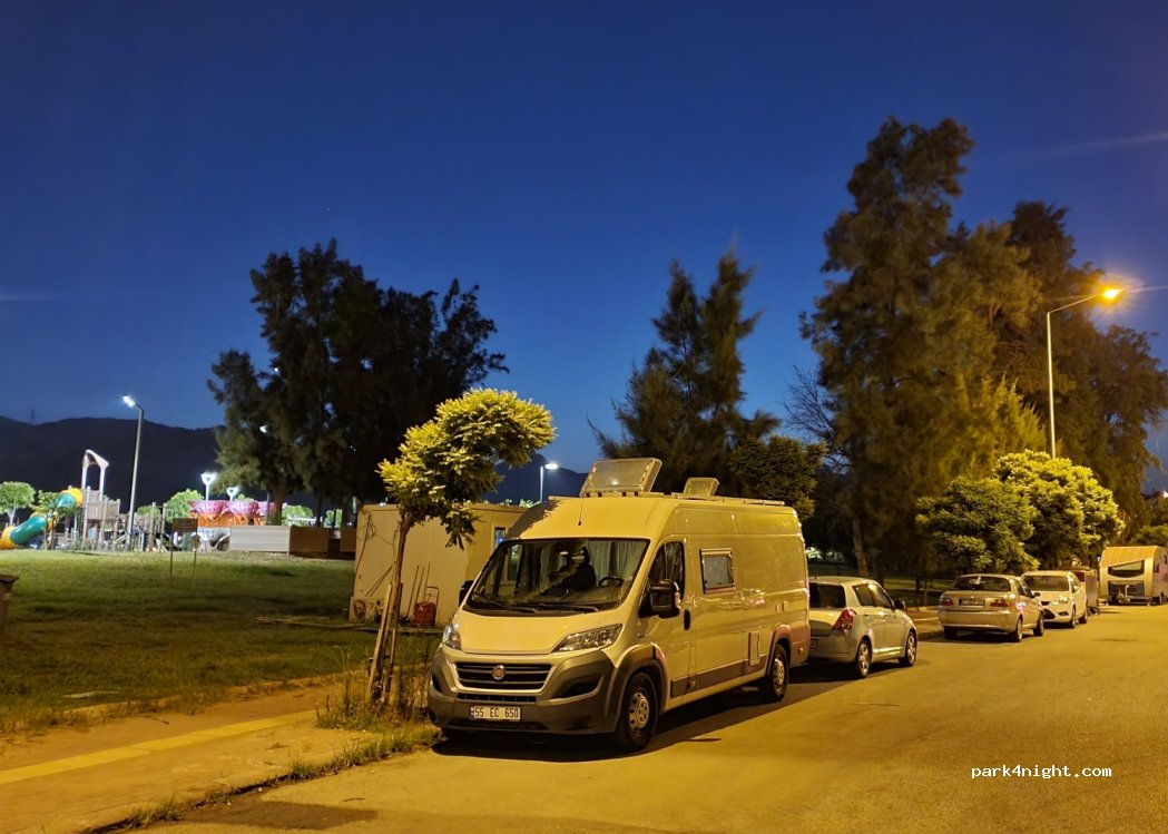 (07070) Konyaaltı - 4 C 333. Sokak — foto