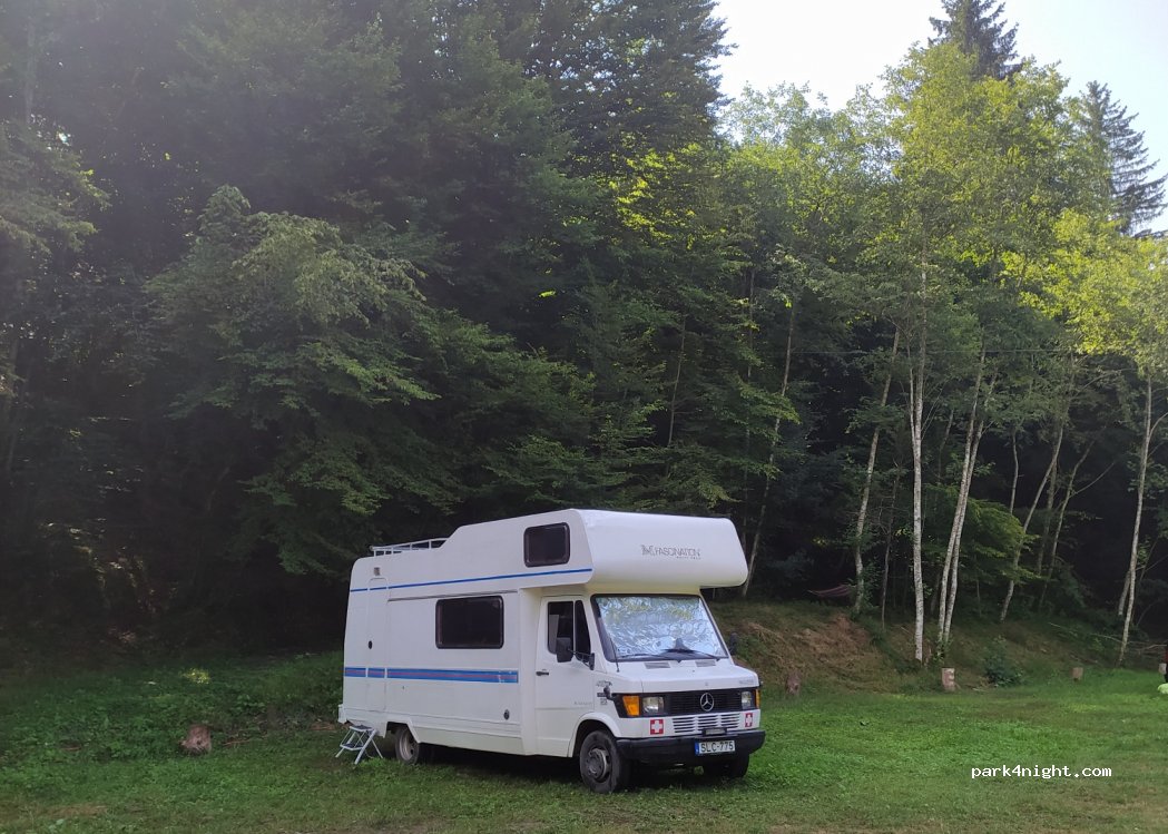 Camping Poiana Soarelui — foto