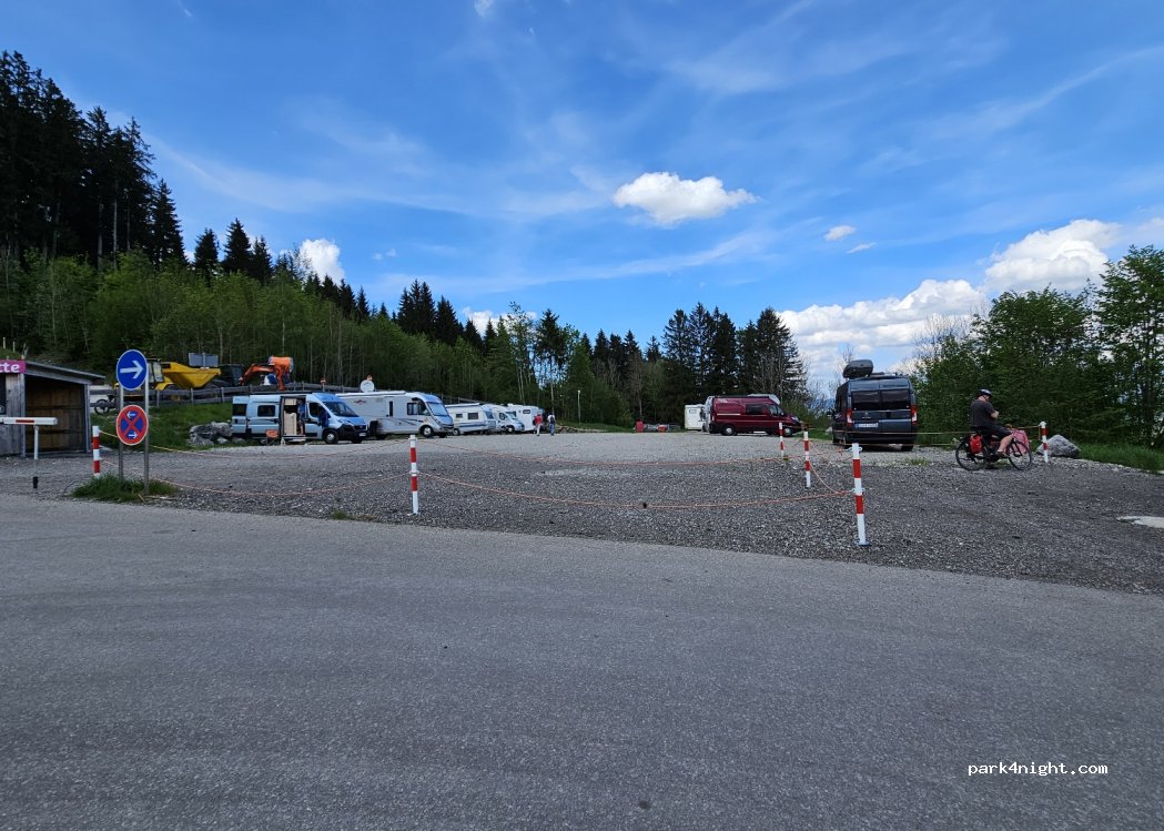 Wohnmobilstellplatz an der Hörnerbahn — foto 3