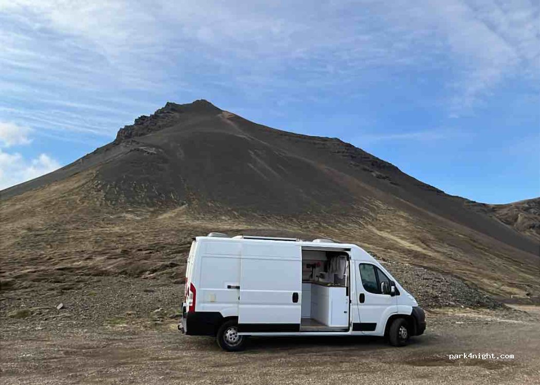Höfn í Hornafirði - Axlarhólar — foto 2