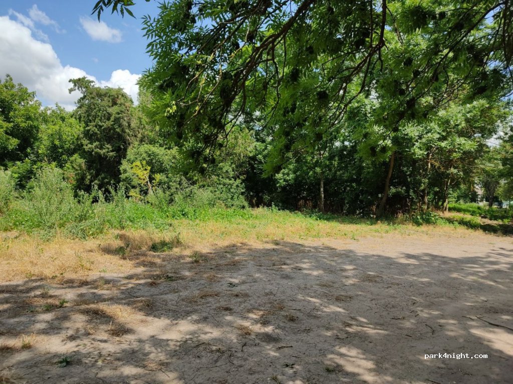 (56535) Trykraty - Unnamed Road — foto