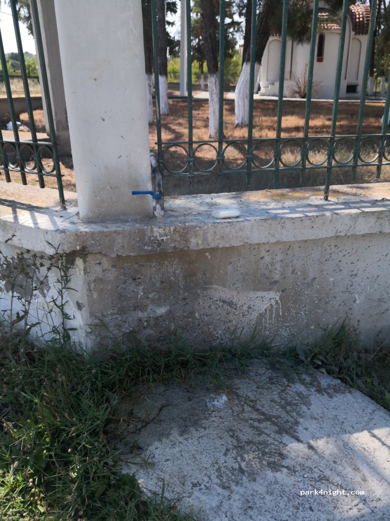 (600 66) Methoni - Palea Ethniki Odos Athinon Thessalonikis — foto
