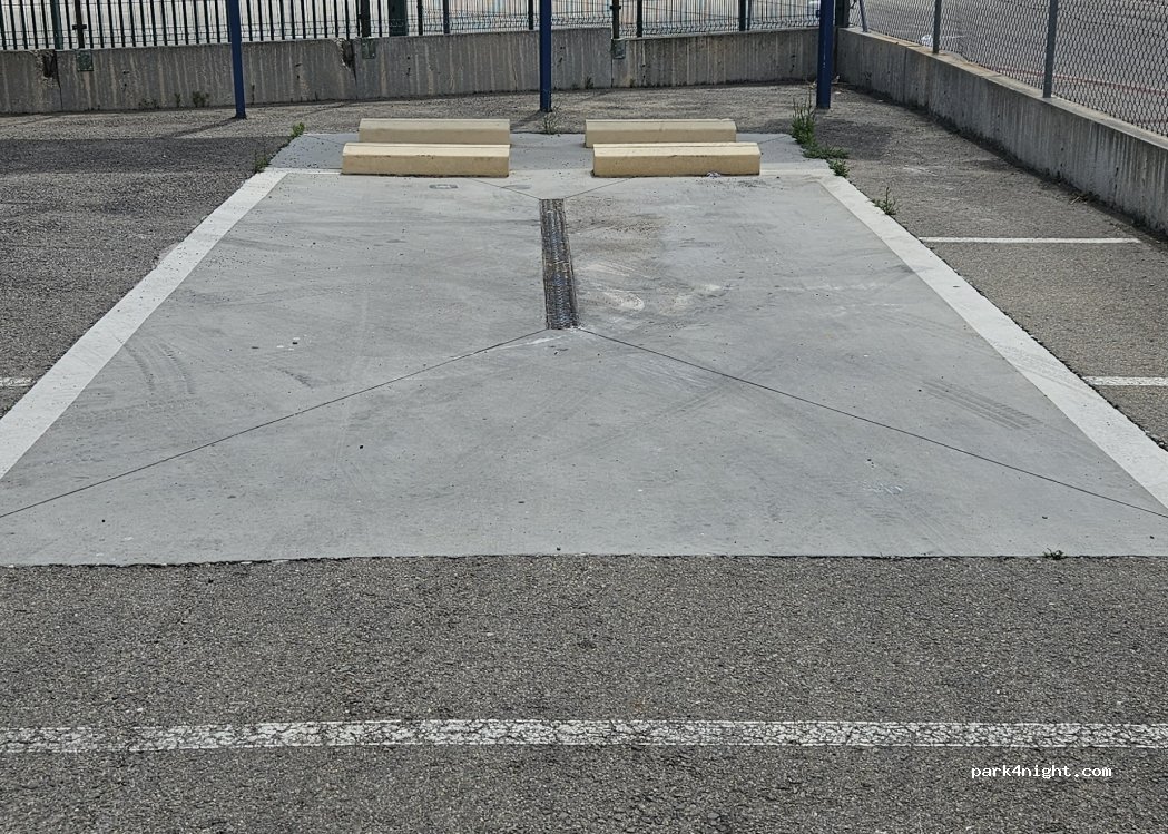 Area Servicio AutoCaravanas E.Leclerc Miranda — foto 4