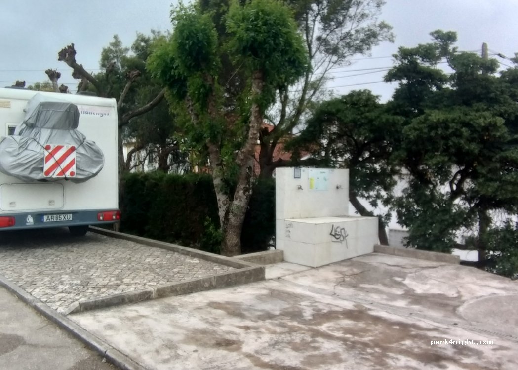 (2565-814) - 1 Travessa da Casa Paroquial — foto 4