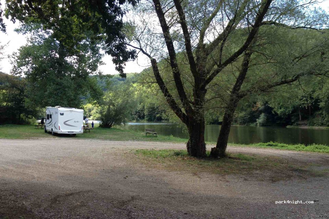(12190) Estaing - D920 — foto