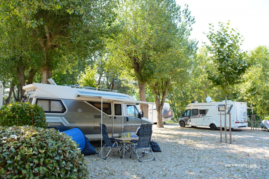 Camping l’eau vive — foto