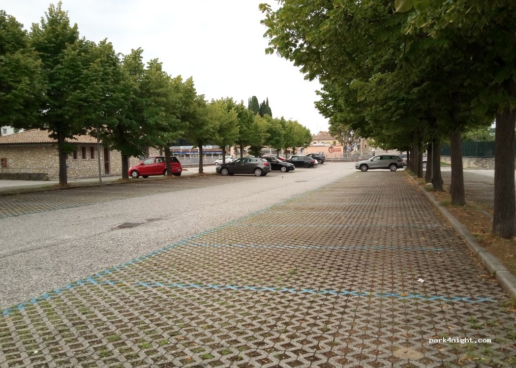 (37011) Bardolino - 3 Via Leopardi — foto 2