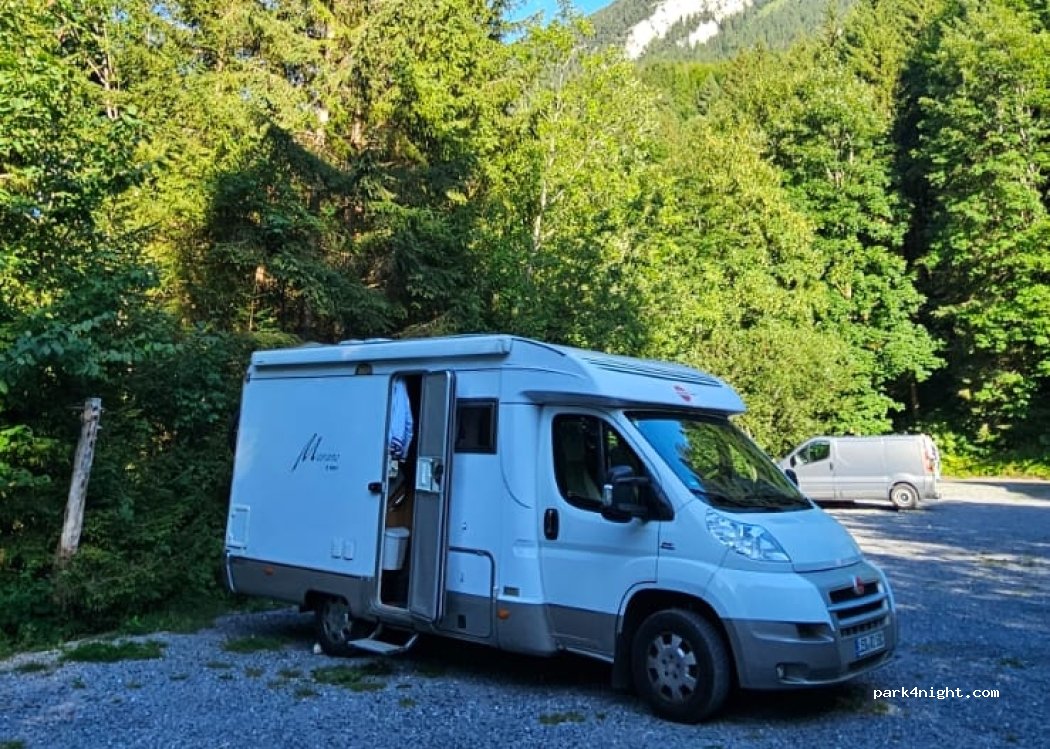 (8752) Näfels - Oberseestrasse — foto 5