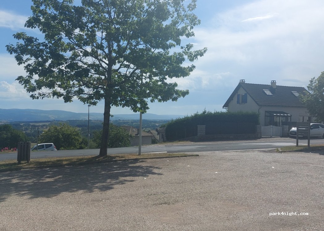 (15320) Val-d'Arcomie - 12 Le Bourg — foto 2