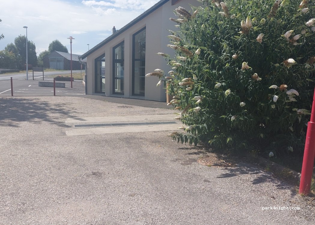 (15320) Val-d'Arcomie - 12 Le Bourg — foto 4