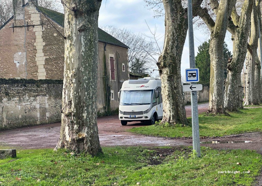 (37120) Richelieu - 5B Avenue Pasteur — foto 2