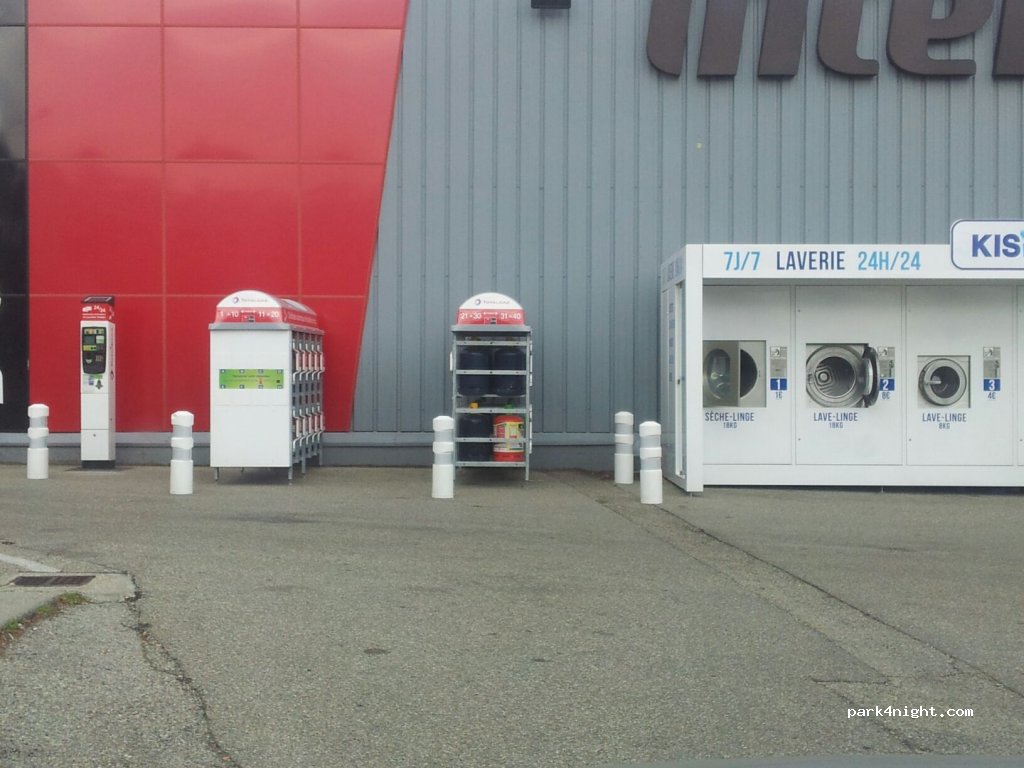 (07100) Annonay - 35 Rue Mathieu Duret — foto 2