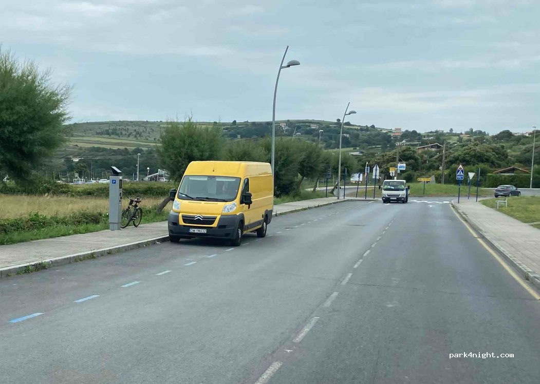 (48600) Sopela - 12 Goikoetxe Kalea — foto